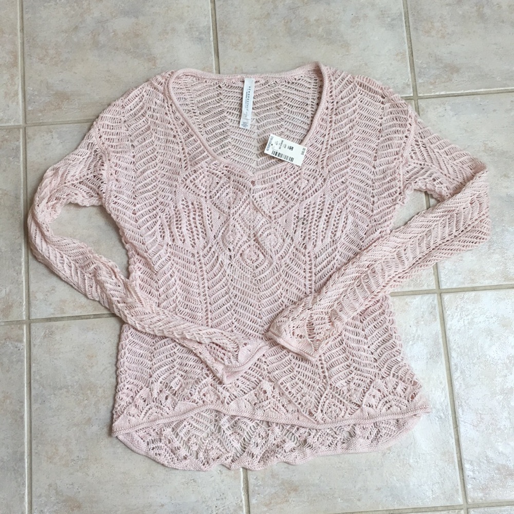 Brand New Aeropostale v neck sweater